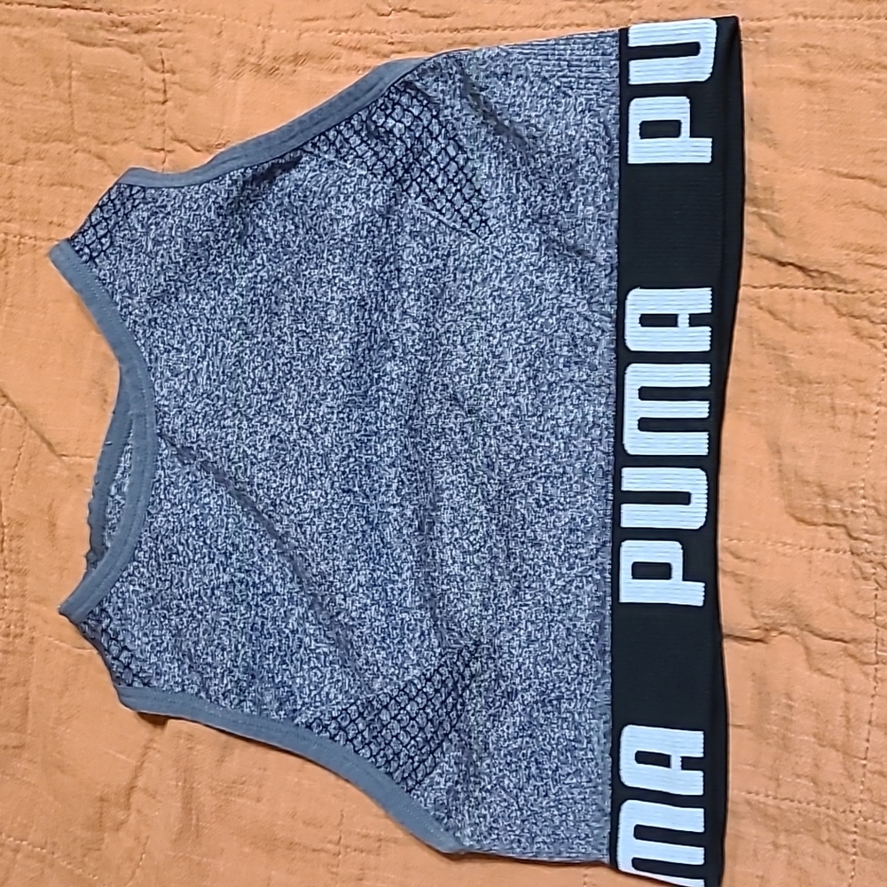 Puma high neck sports bra size small